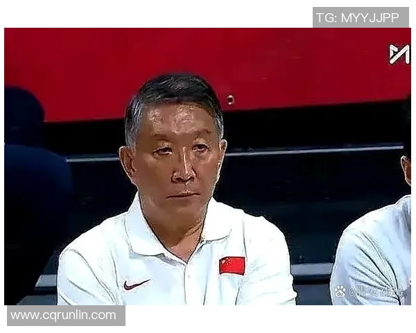 南京篮球队灵活性引发热议球迷观点分歧与战术调整探讨 南京篮球队灵活性引发热议球迷观点分歧与战术调整探讨