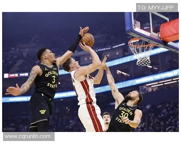 勇士与热火精彩对决全程视频回顾尽享篮球盛宴