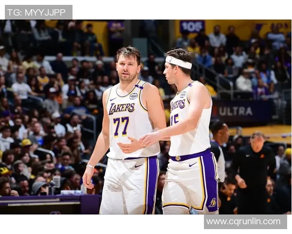 湖人对决太阳十季后赛回顾与精彩瞬间分析 湖人对决太阳十季后赛回顾与精彩瞬间分析