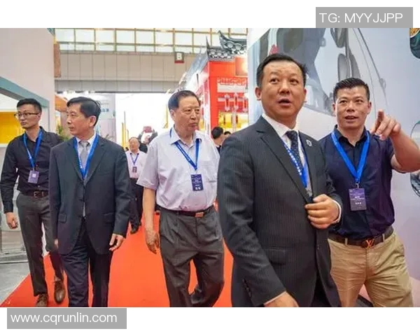 王少杰的奋斗历程与成功秘诀揭秘：从平凡到卓越的成长之路