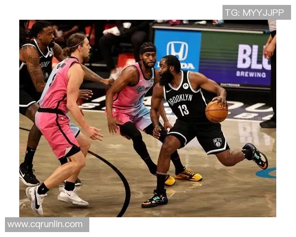 篮网与魔术精彩对决回放哈登表现引人瞩目解析