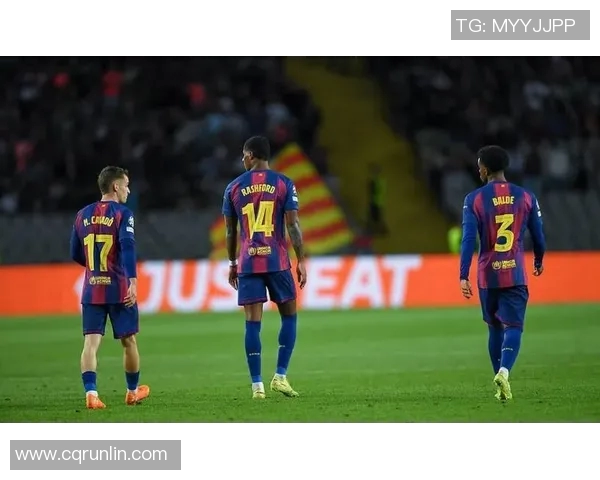 皇马与巴萨再度交锋0814经典对决引发球迷热议