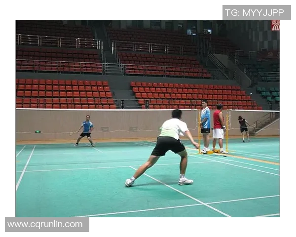 重庆羽毛球队在城市联赛中的耐力表现分析与点评 重庆羽毛球队在城市联赛中的耐力表现分析与点评