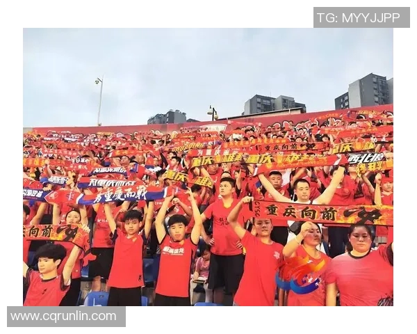 重庆足球队实力对比深度解析与未来发展趋势探讨 重庆足球队实力对比深度解析与未来发展趋势探讨