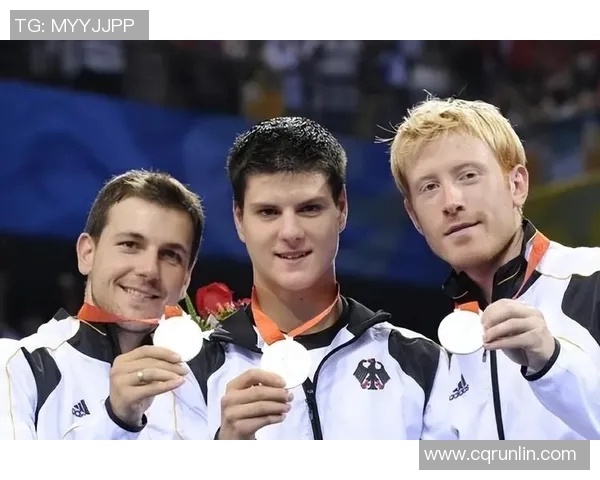 马琳与波尔在奥运赛场的巅峰对决与乒乓球传奇的传承之路 马琳与波尔在奥运赛场的巅峰对决与乒乓球传奇的传承之路