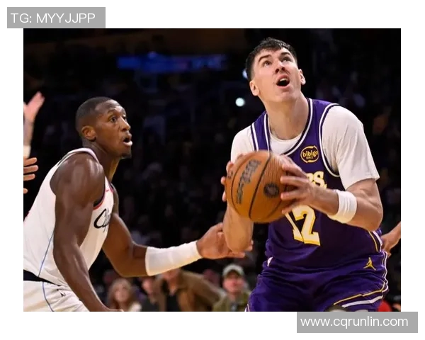 2012年湖人与快船激战三场精彩回顾与赛季影响分析